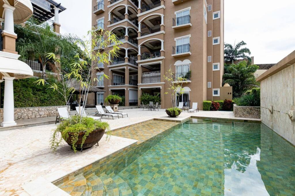شقة Playa Palapa~Steps From The Ocean! تاماريندو المظهر الخارجي الصورة